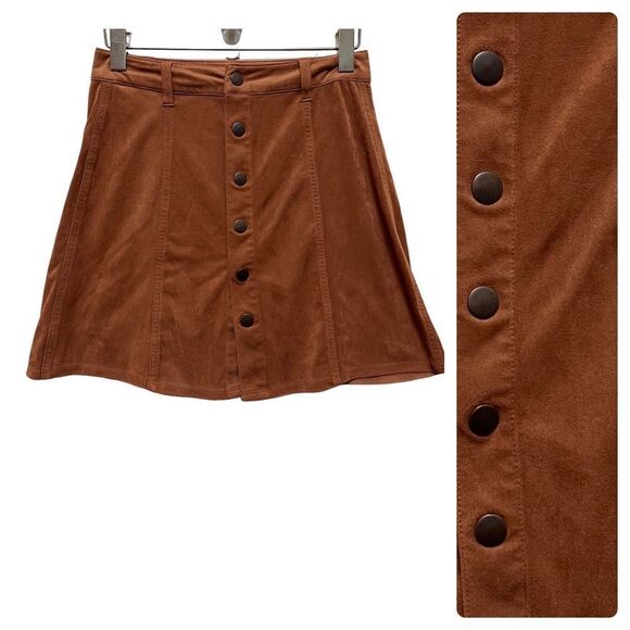 Y2K Mossimo Camel Faux Suede Button A Line Mini Skirt Size 2 Small Festival Boho - Picture 9 of 9